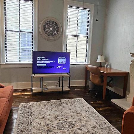 Mins From Downtown & Dining, Dauphin Darling 2 Apartment Мобил Екстериор снимка