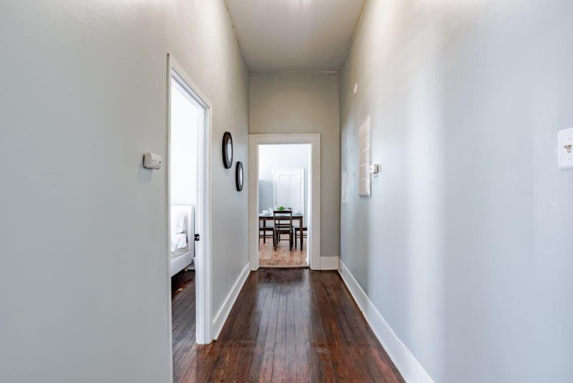 Mins From Downtown & Dining, Dauphin Darling 2 Apartment Мобил Екстериор снимка
