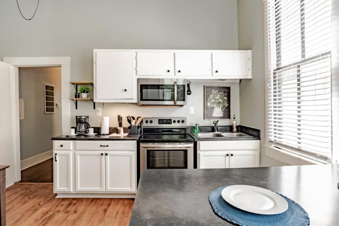 Mins From Downtown & Dining, Dauphin Darling 2 Apartment Мобил Екстериор снимка