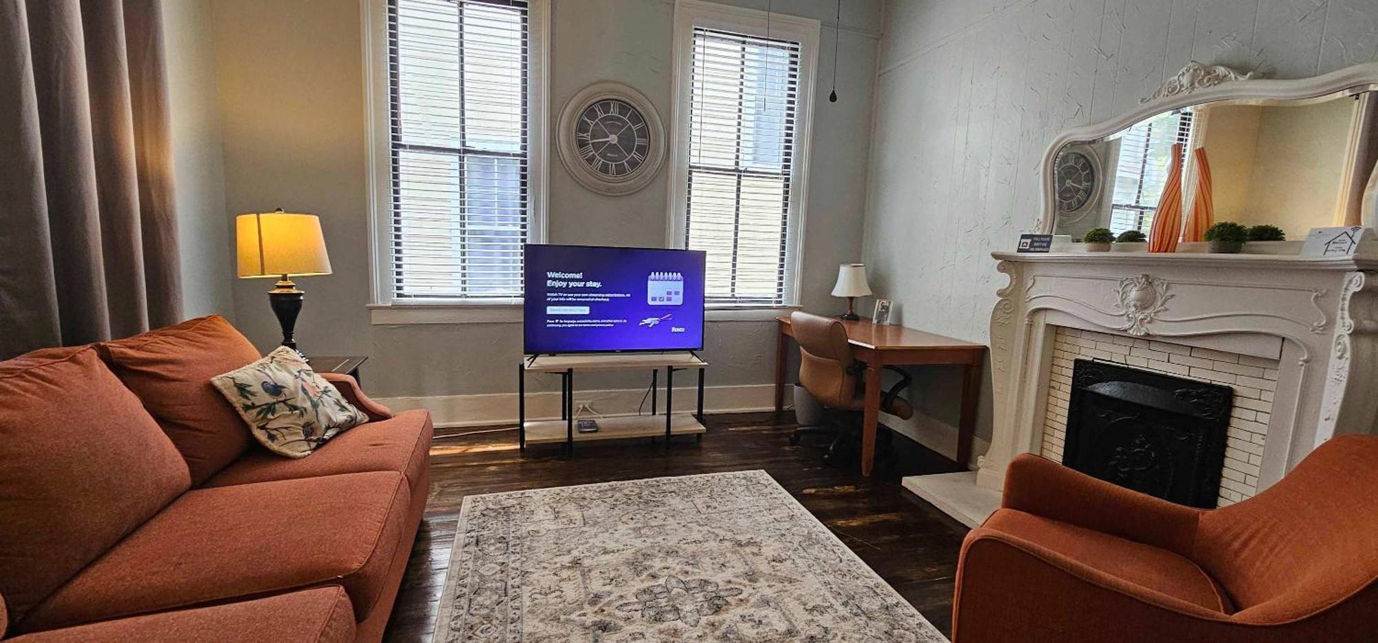 Mins From Downtown & Dining, Dauphin Darling 2 Apartment Мобил Екстериор снимка